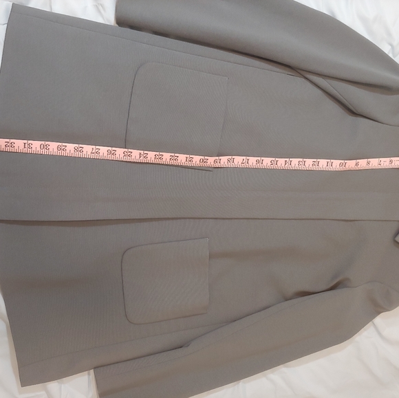 🙏HOST PICK🙏 NWOT THEORY TRENCH COAT US SM - Picture 4 of 13